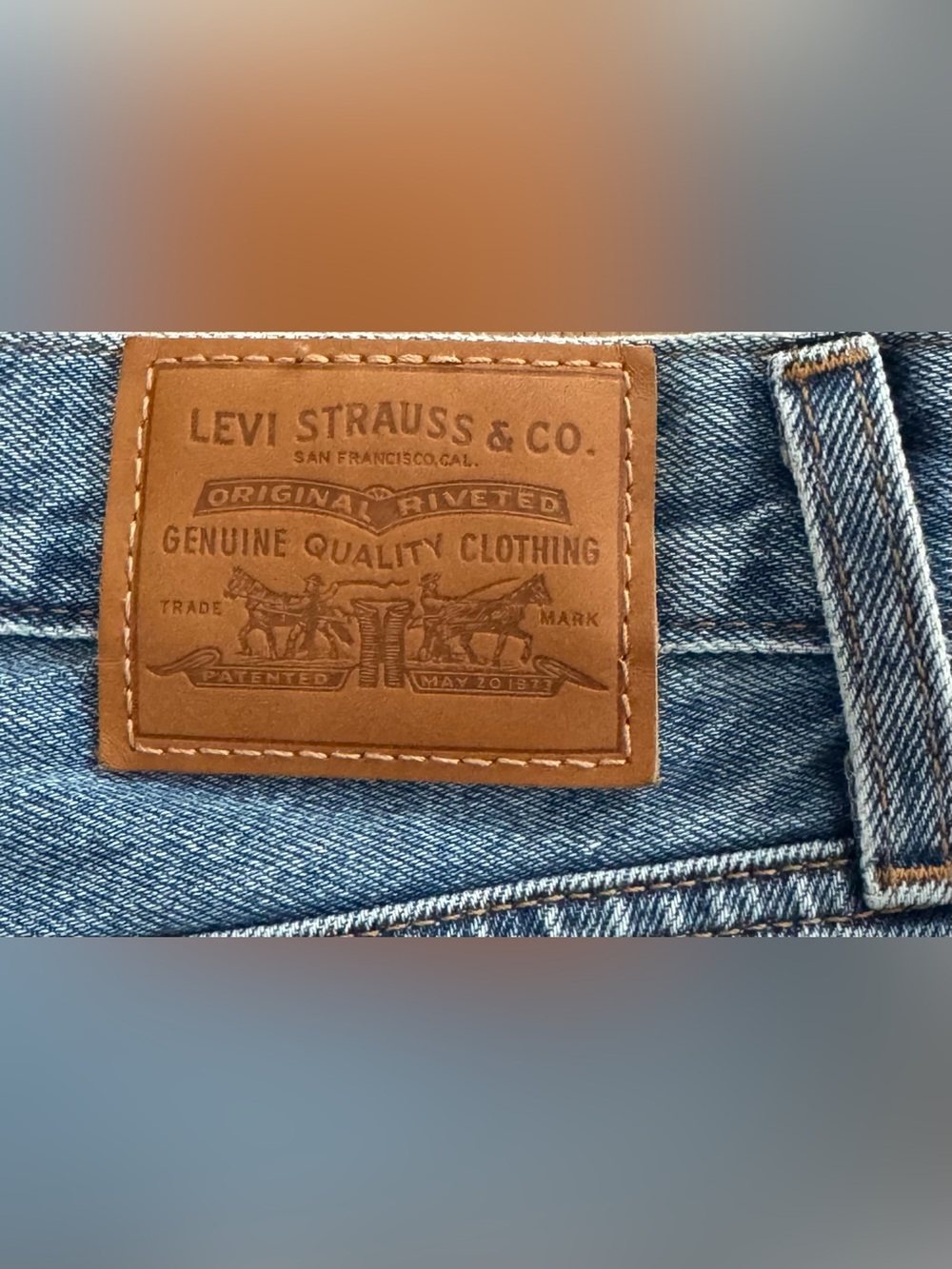 Levi’s Baggy Dad Jeans - Size 26 - Picture 6 of 8